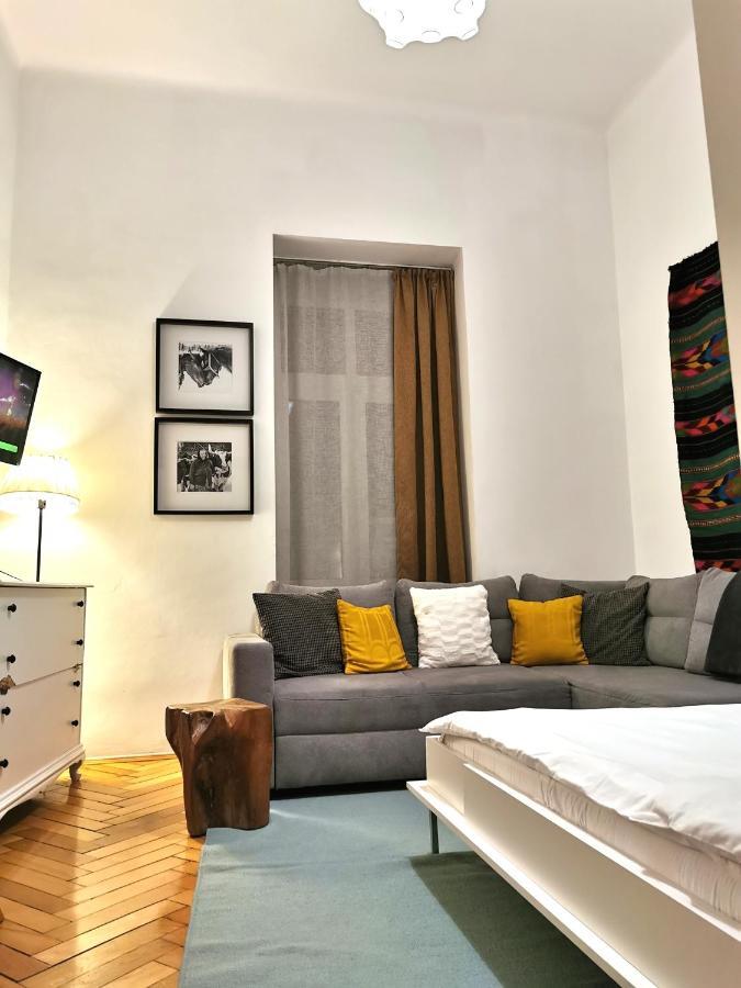 Neo Apartment Studio-Loft Cluj-Napoca Buitenkant foto